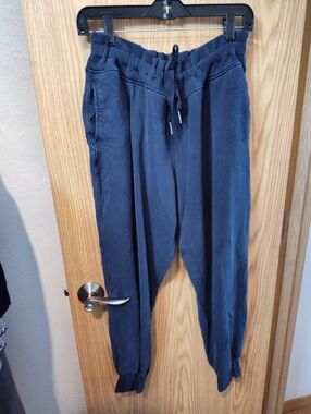 Charcoal Gray Athleta Joggers